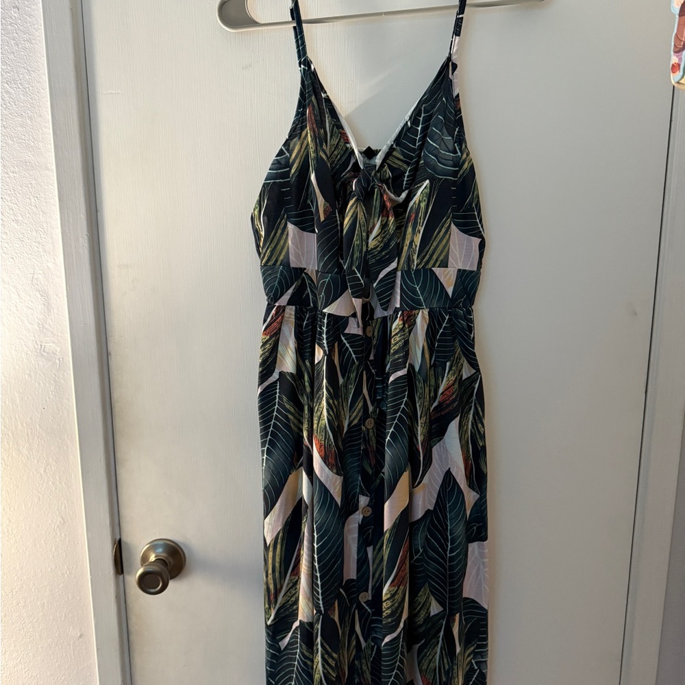 Amazon Essentials Green Leaf Print Midi Dress